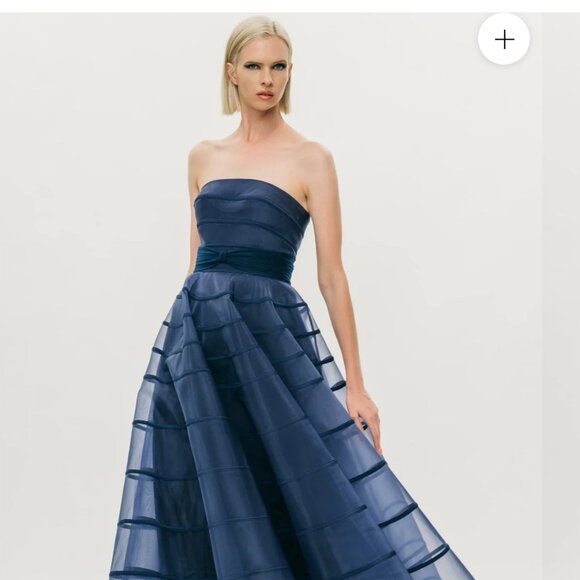 Stunning Navy Dress by Hynes Park M561, Size 8 - Picture 4 of 9